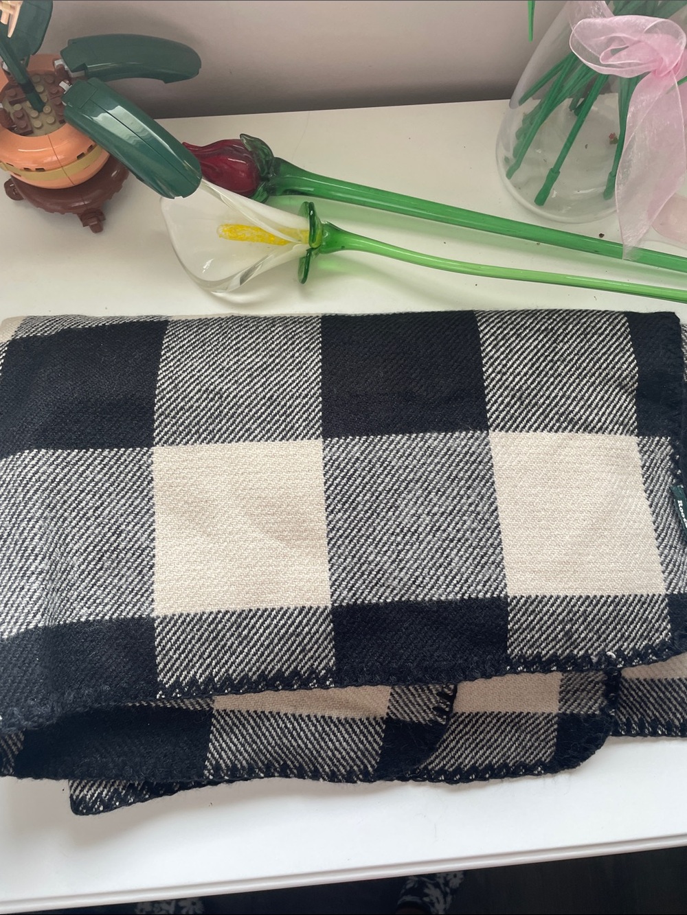 Roots Black and White Buffalo Plaid Scarf